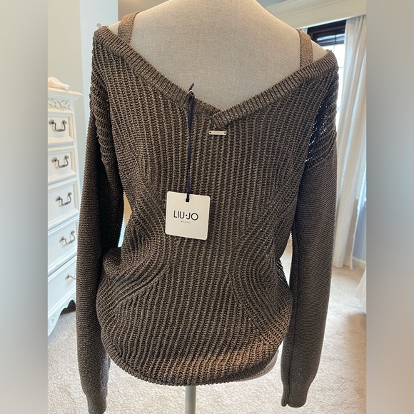 NWT sexy sweater by Liu Jo Milano. Size S. - Picture 3 of 12